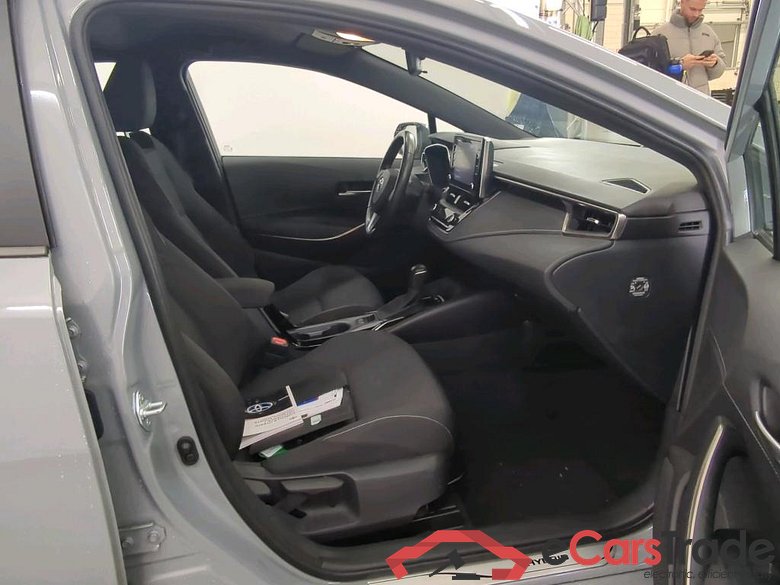 Toyota Corolla Touring Sports 1.8 Hybrid Business 5d #3