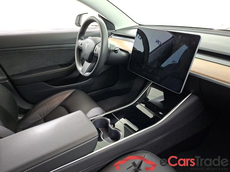 Tesla Model 3 Standard Range Plus RWD 4D 225kW #5