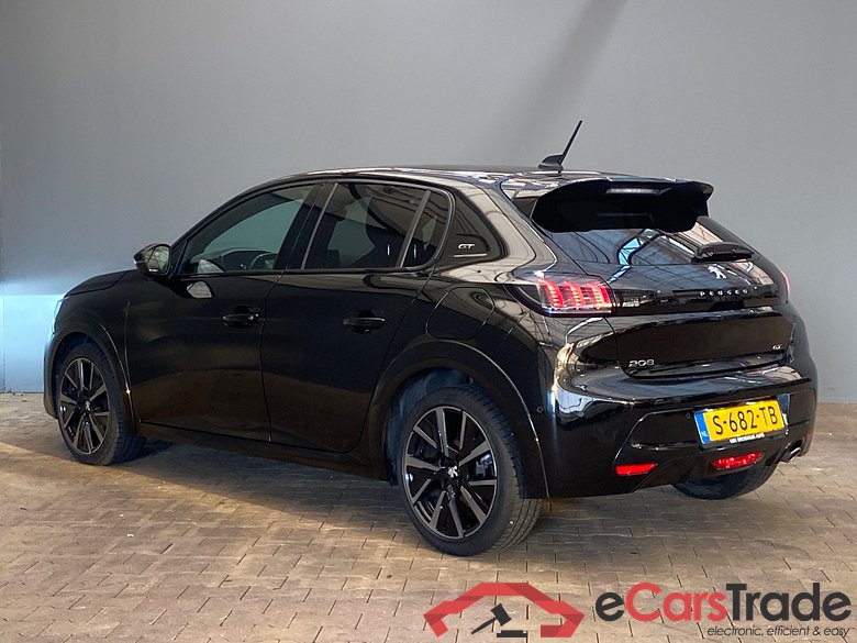 PEUGEOT 208 1.2 PureTech GT #4