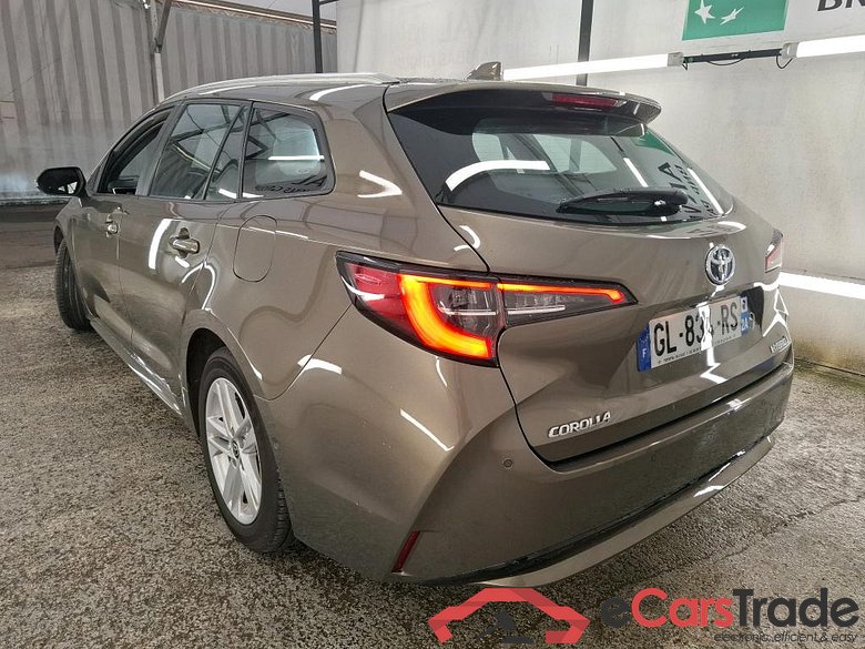 TOYOTA Corolla Touring Sports / 2018 / 5P / Break Hybride 122h Dynamic Business Beyond Zer #2