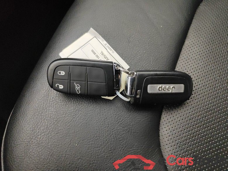 JEEP COMPASS - 2020 1.3 Turbo 150 4x2 80Th Anniversary DDCT 5d #4