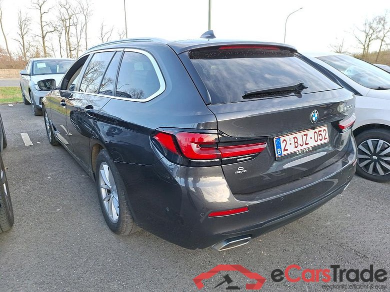 BMW 5 SERIES TOURING 2.0 520D 120KW TOURING AUTO #3