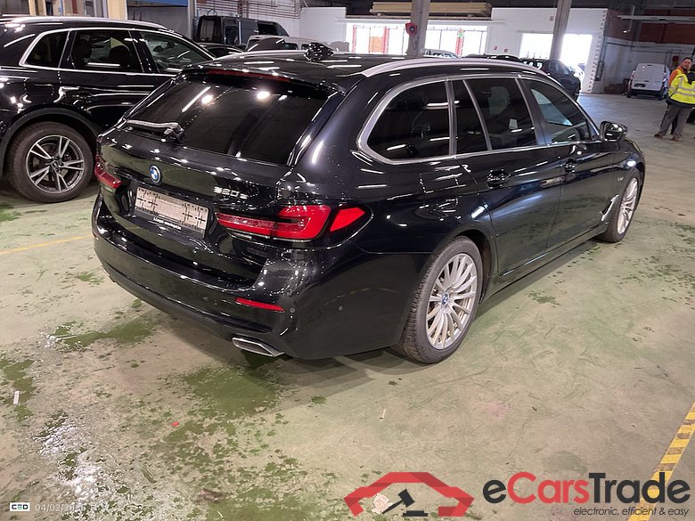 BMW 5 SERIES TOURING 2.0 520E TOURING AUTO #4