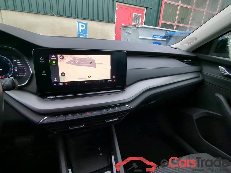 SKODA Octavia Combi 81 kW #2