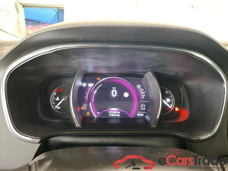 RENAULT Mégane Berline 5p Berline Business Intens TCe 140 EDC FAP #6