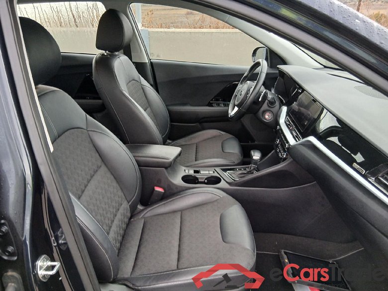 KIA Niro / 2019 / 5P / crossover 1.6 GDi PHEV 104kW (141CV) Drive #6