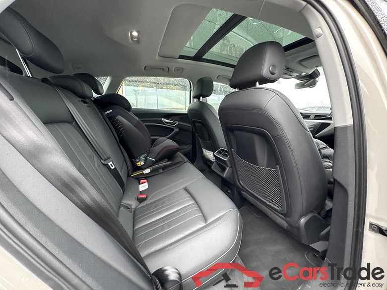 AUDI e-tron Audi e-tron  advanced 55 quattro 300,00 kW #3