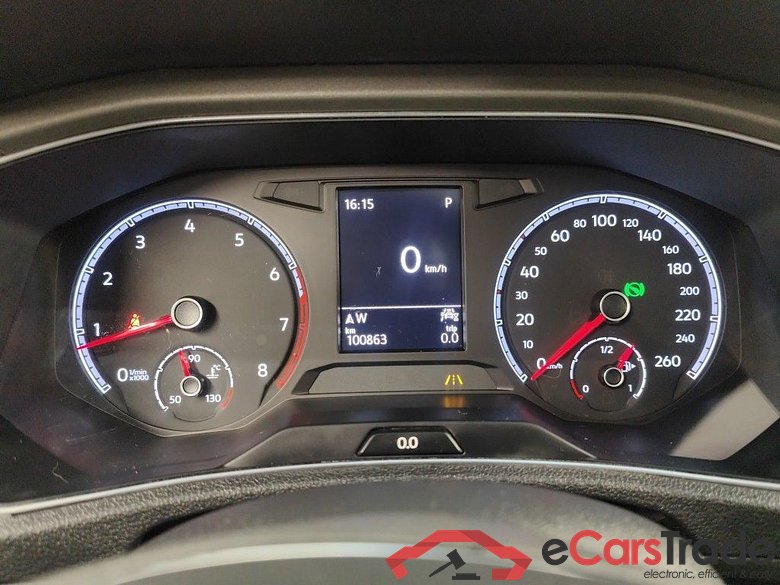 Volkswagen T-Roc 1.5 TSI DSG Style 5d #6