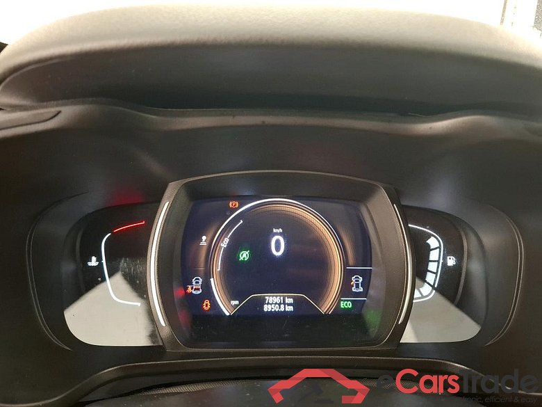 RENAULT Kadjar / 2018 / 5P / Crossover Business TCe 140 FAP #6