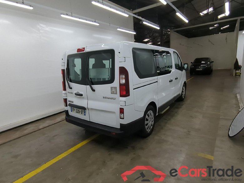 RENAULT Trafic / 2019 / 4P / Combi Zen L1 dCi 120 S&S - 8 pl #3