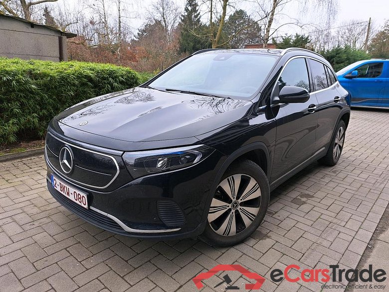 MERCEDES - MER EQA 250 Business Solution Luxury 190PK With Trailer Hook  * ELECTRIC *
