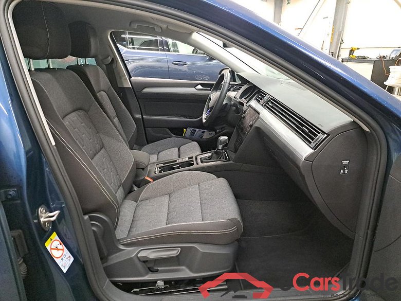 VOLKSWAGEN - VW  PASSAT VARIANT TSI 218PK GTE DSG6 Business With Matrix LED & Winter Module  * HYBRID * #3