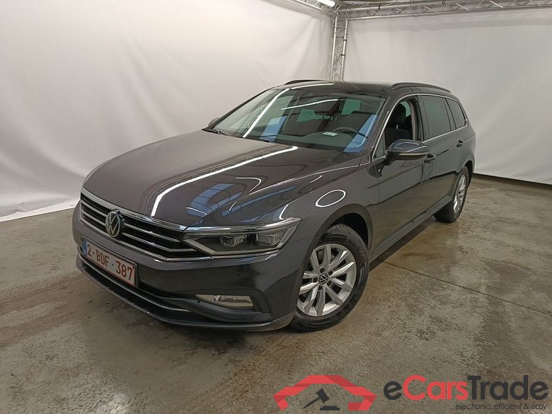 Volkswagen Passat Variant 2.0 TDI 90kW DSG Style Business 5d #1