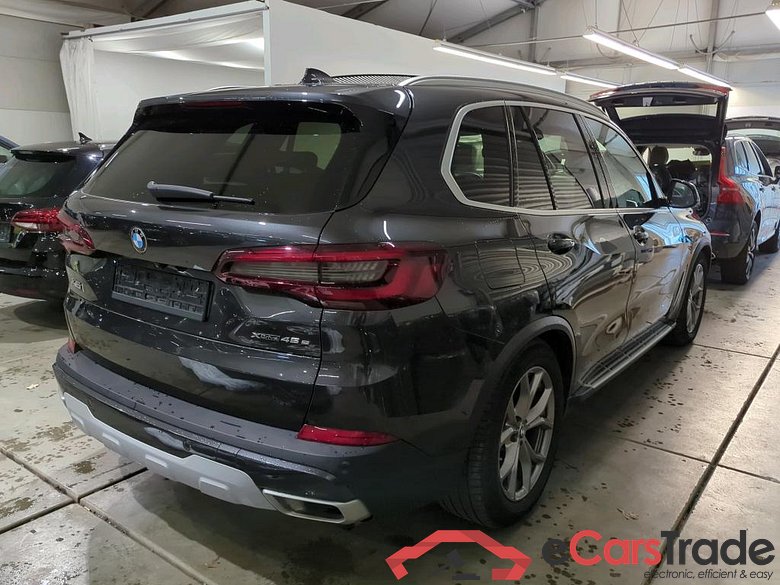Baureihe X5 xDrive 45 e xLine 3.0 290KW AT8 E6d #2
