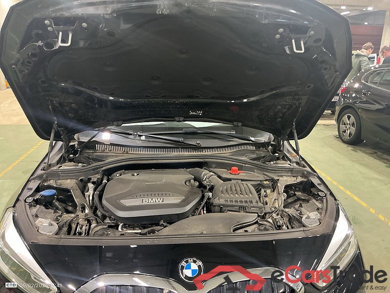 BMW 1 SERIES HATCH 1.5 116D (85KW) #6