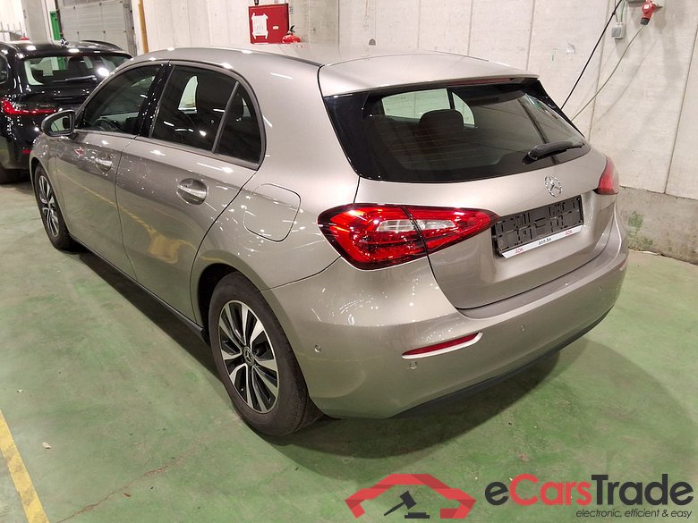 MERCEDES-BENZ A-Klasse 1.3 A 180 BUSINESS SOLUTION #2