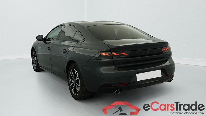 Peugeot 508 Hybrid 225 e-EAT8 Allure #5