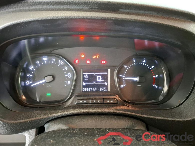 Jumpy Fourgon Club M 1.5 BlueHDi 100CV BVM6 E6d #6