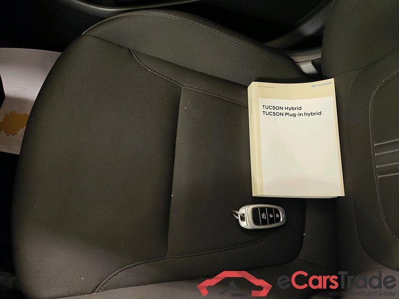 Hyundai Tucson 1.6 T-GDI PHEV Comfort Smart 4WD Automaa 5d #4