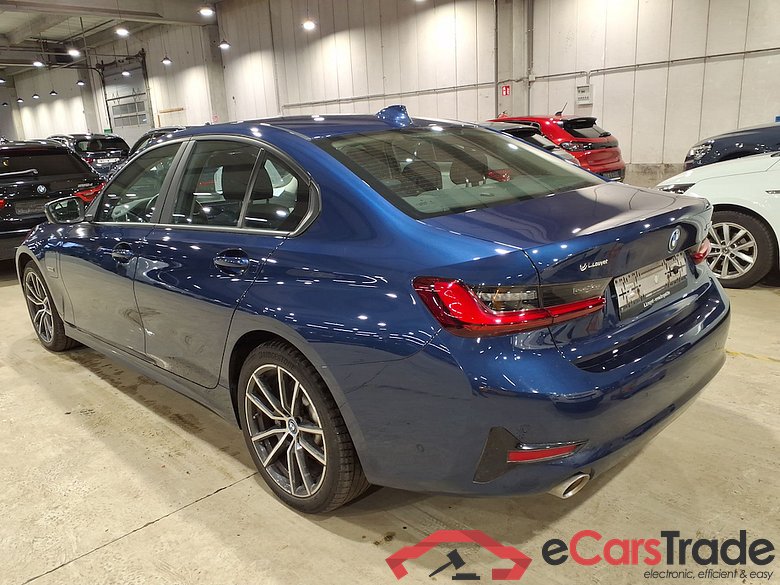 BMW 3 SERIES BERLINE 2.0 330E (135KW) BERLINE #2