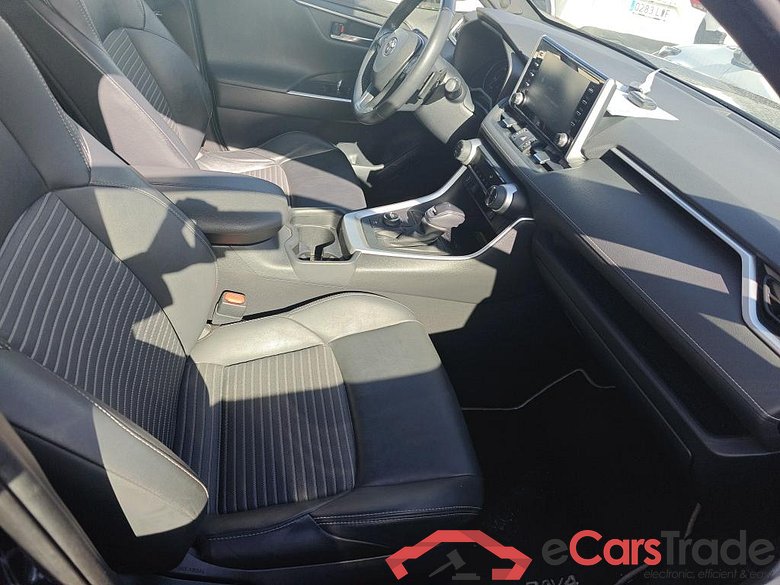 TOYOTA Rav4 / 2018 / 5P / todoterreno 2.5l 220H Black Edition 4WD(SP) #6