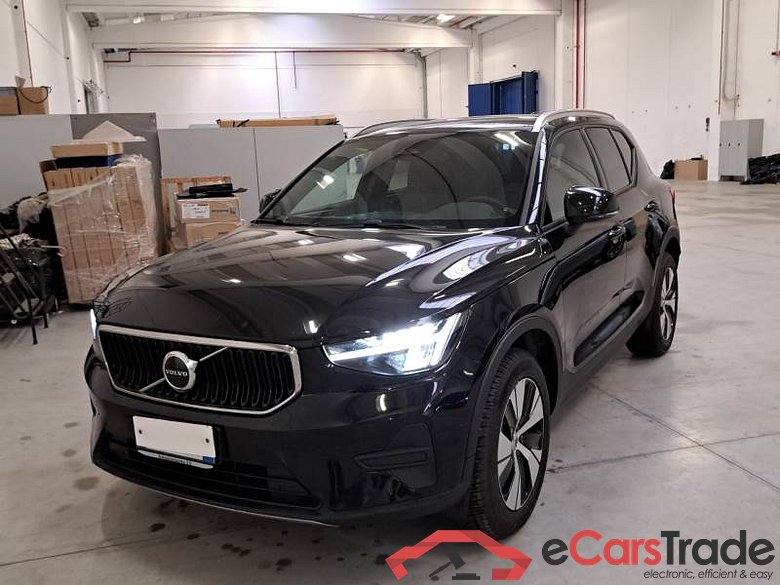 VOLVO XC40 / 2021 / 5P / SUV B4 AWD AUTOMATICO CORE #1