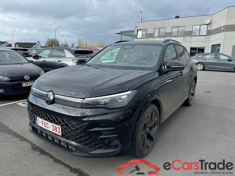 VOLKSWAGEN Tiguan Tiguan R-Line 1.5 TSI mHEV ACT OPF 110 kW (150 ch) 7 vitesses DSG #1