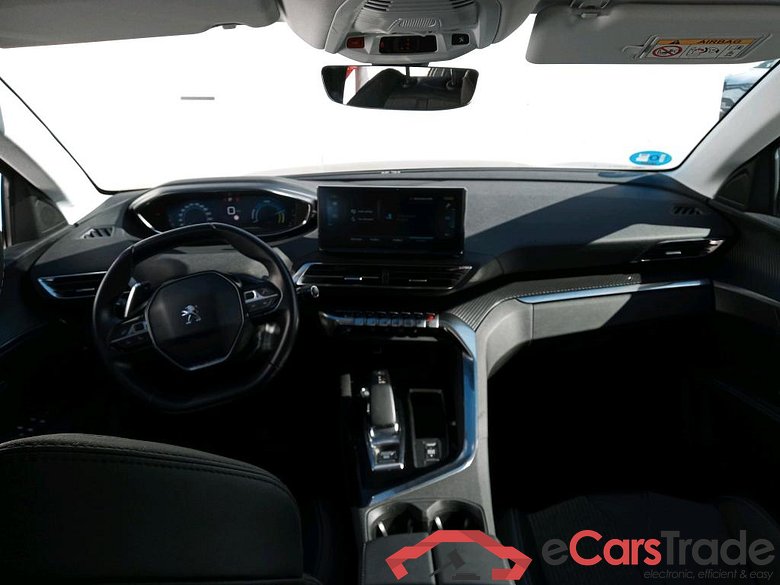 PEUGEOT 3008 Hybrid / 2020 / 5P / todoterreno 225 e-EAT8 Allure (AC2) #3