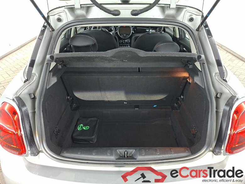 Mini Mini Cooper Camden Edition Auto 5D 100kW #5