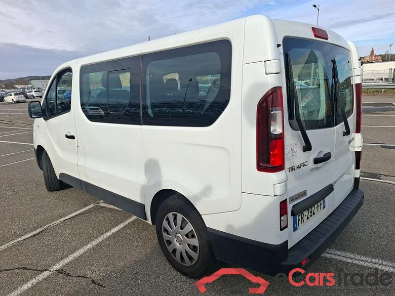 RENAULT Trafic / 2019 / 4P / Combi Zen L1 dCi 120 S&S - 8 pl #2