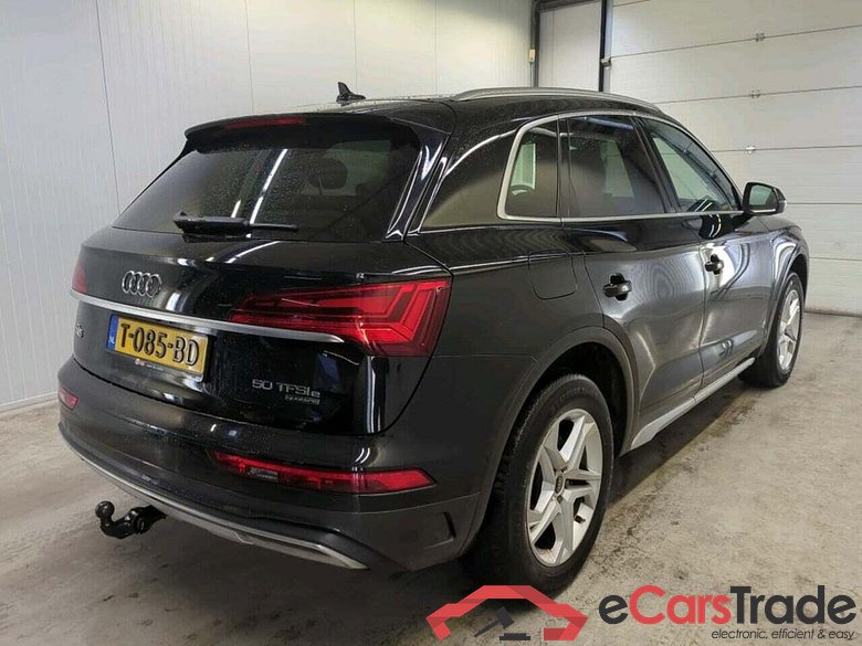 AUDI Q5 50 TFSI e Adv. ed. #2