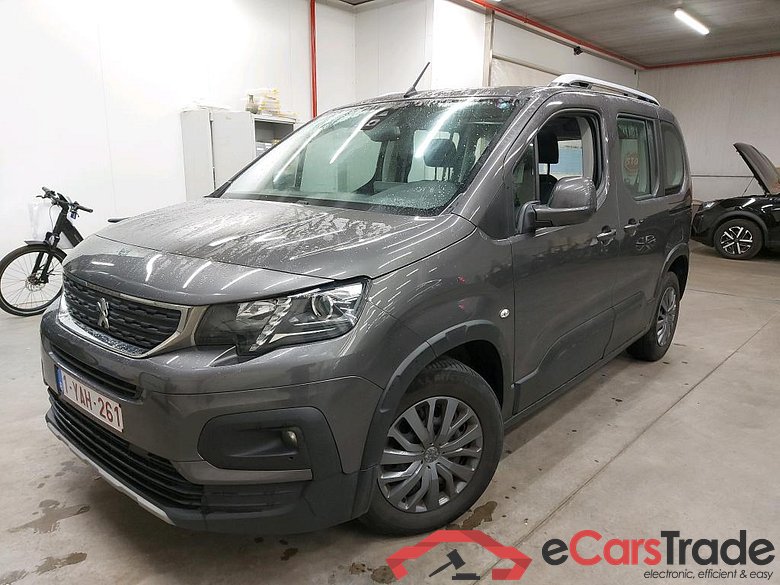PEUGEOT - PEU RIFTER BlueHDi 130PK Allure Pack Drive Assist & 3 Individual Seats 2nd Row & Kids Pack & Zenith Roof