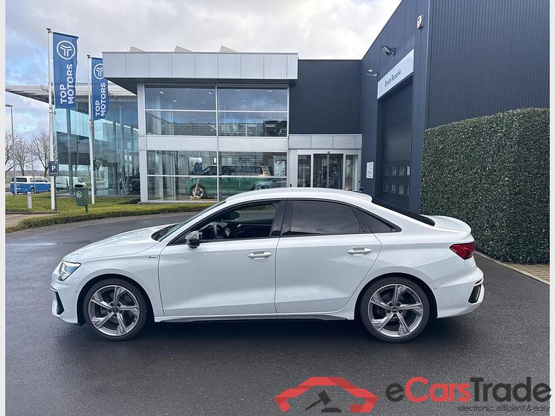 AUDI A3 Sedan Audi A3 Berline S line 35 TFSI  110(150) kW(ch) 6 vitesses