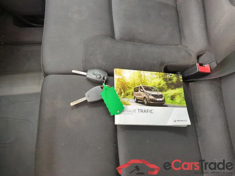 Renault Trafic L2H1 T29 ENERGY 1.6 dCi 95 Comfort 4d #4