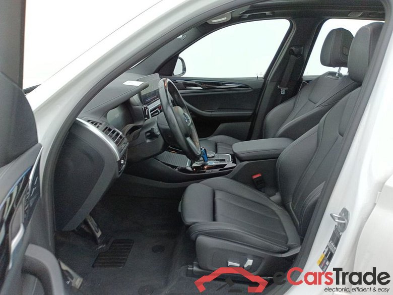 BMW IX3 - 2022 74 kWh 286 iX3 5d #3