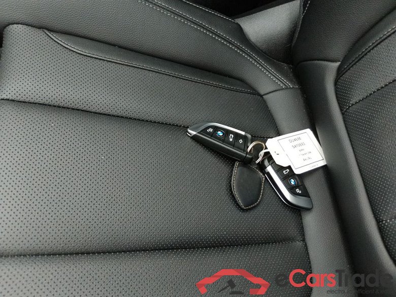 BMW IX3 - 2022 74 kWh 286 iX3 5d #4