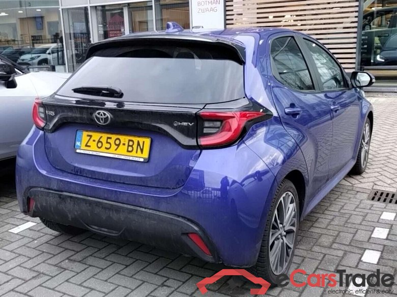TOYOTA YARIS 1.5 Hybrid 130 Executive #4