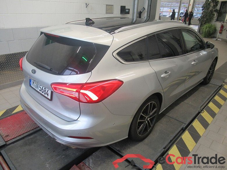 Ford Focus Turnier (CGE)(2018->) DE - Kb5 2.0 EcoBlue EU6d-T, Vignale Start/Stopp (EURO 6d-TEMP), 2018 - 2021 #3