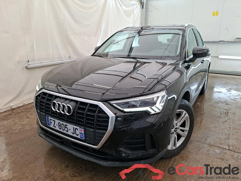 AUDI Q3 / 2018 / 5P / SUV 35 TFSI 150 MHEV S TRONIC BUSINESS LINE #1