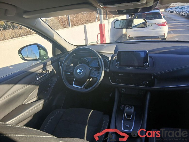 NISSAN QASHQAI / 2021 / 5P / todoterreno DIG-T 116kW (158CV) mHEV Xtronic Acenta (AC) #3