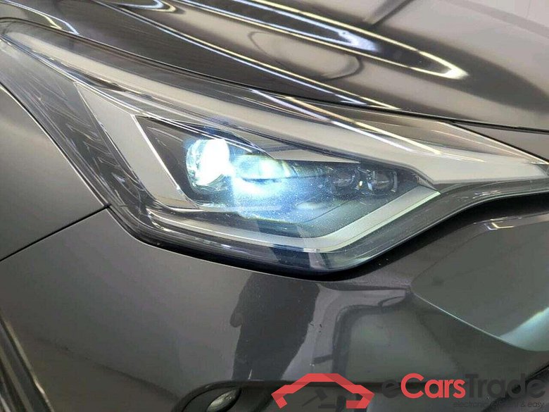 TOYOTA C-HR 1.8 Hybrid Style #6