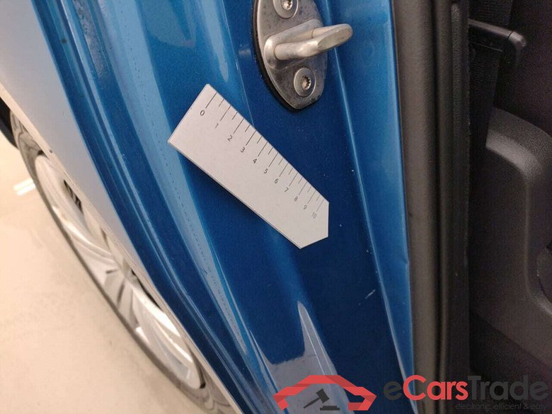 VOLKSWAGEN TOURAN 2.0 TDI TRENDLINE #6