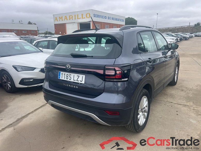 VOLKSWAGEN T-Cross / 2018 / 5P / todoterreno Advance 1.0 TSI 70kW (95CV) (AC2) #2