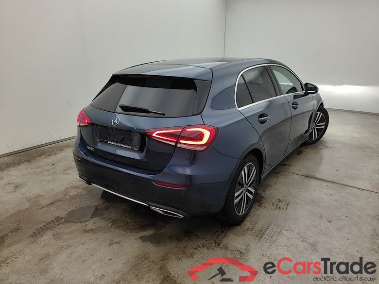 Mercedes-Benz A-Klasse A 180 Business Solution Aut. 5d #2