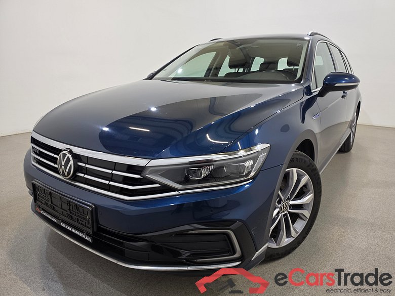 Volkswagen Passat 1.4 TSI Plug-In Hybrid GTE Aut. LED-Matrix ACC Navi KeylessGo Camera 360 Klima PDC ... #1