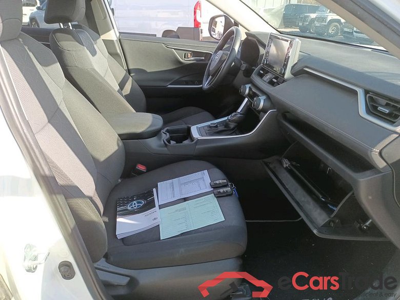 TOYOTA Rav4 / 2018 / 5P / todoterreno 2.5l 220H Advance 4WD #6