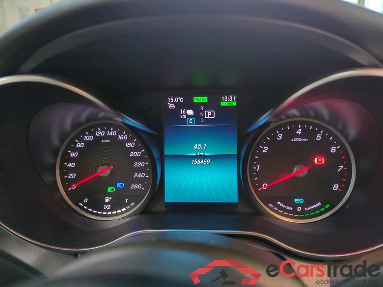 C -Klasse Lim. C 300 e 4Matic (205.054)AMG 2.0 AMG Line 235KW AT9 E6d #6