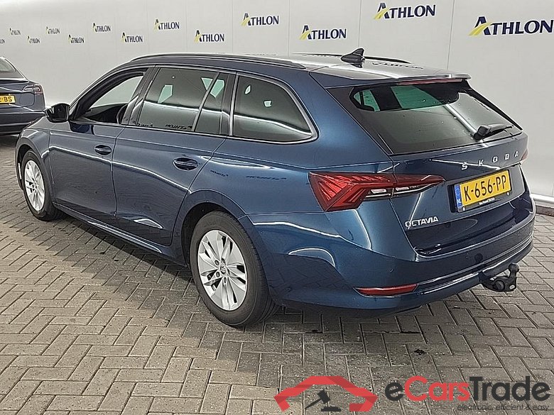 SKODA Octavia Combi 1.0 TSI Greentech Sport Business 5D 81kW #4
