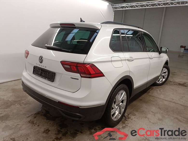 VOLKSWAGEN TIGUAN DIESEL - 2021 2.0 TDI 150 SCR 4Motion Life BMT DSG 5d #2