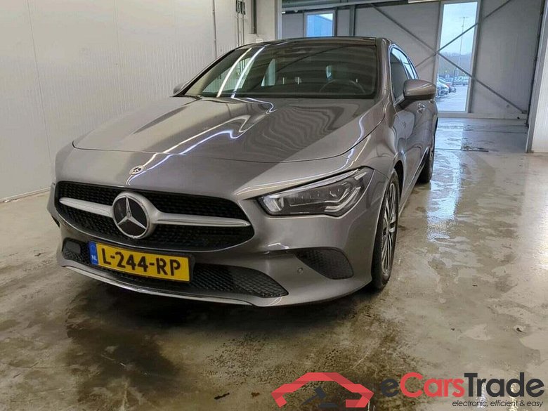 MERCEDES-BENZ CLA-klasse Shooting Brake 200 Bns Sol. Luxury #1